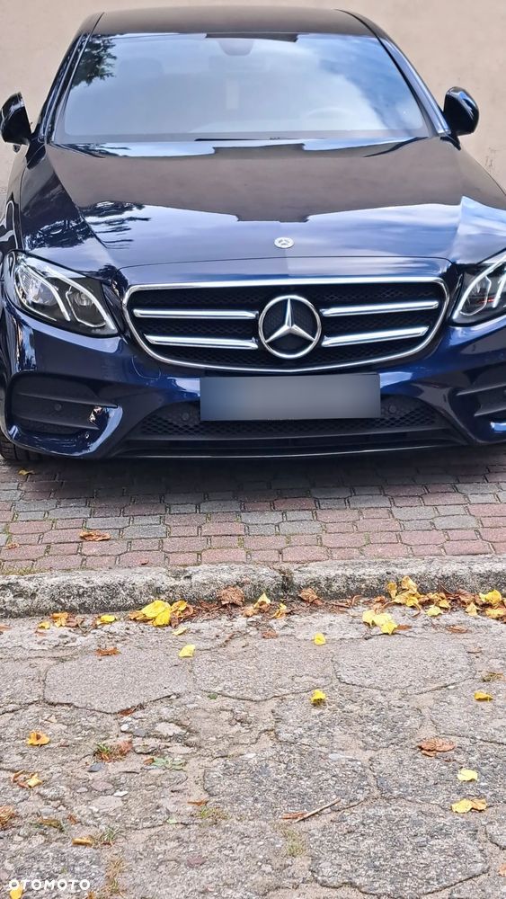 Mercedes-Benz Klasa E 200 4-Matic 9G-TRONIC - 1