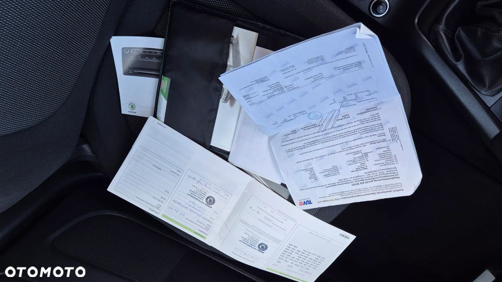 Skoda Yeti 1.2 TSI Elegance PLUS EDITION - 19