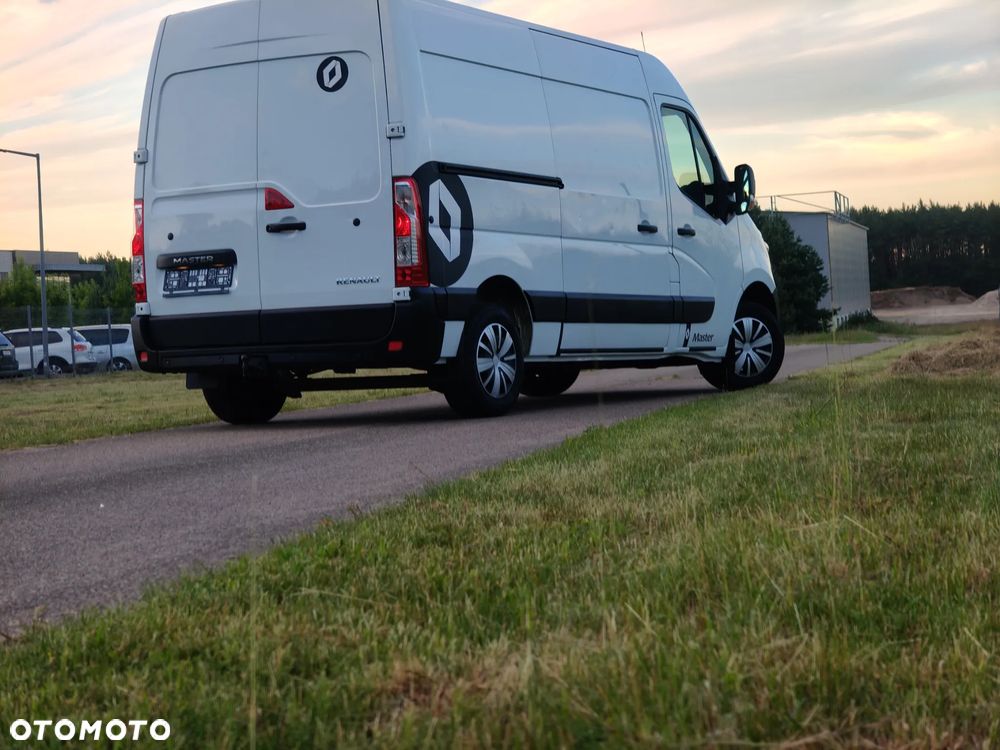 Renault Master - 15
