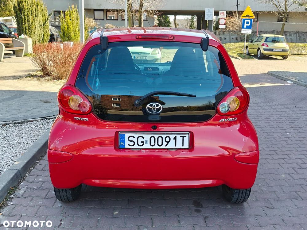 Toyota Aygo 1.0 VVT-i Sol - 26