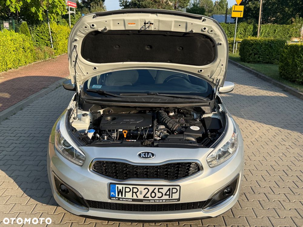 Kia Ceed 1.6 CRDi M - 17