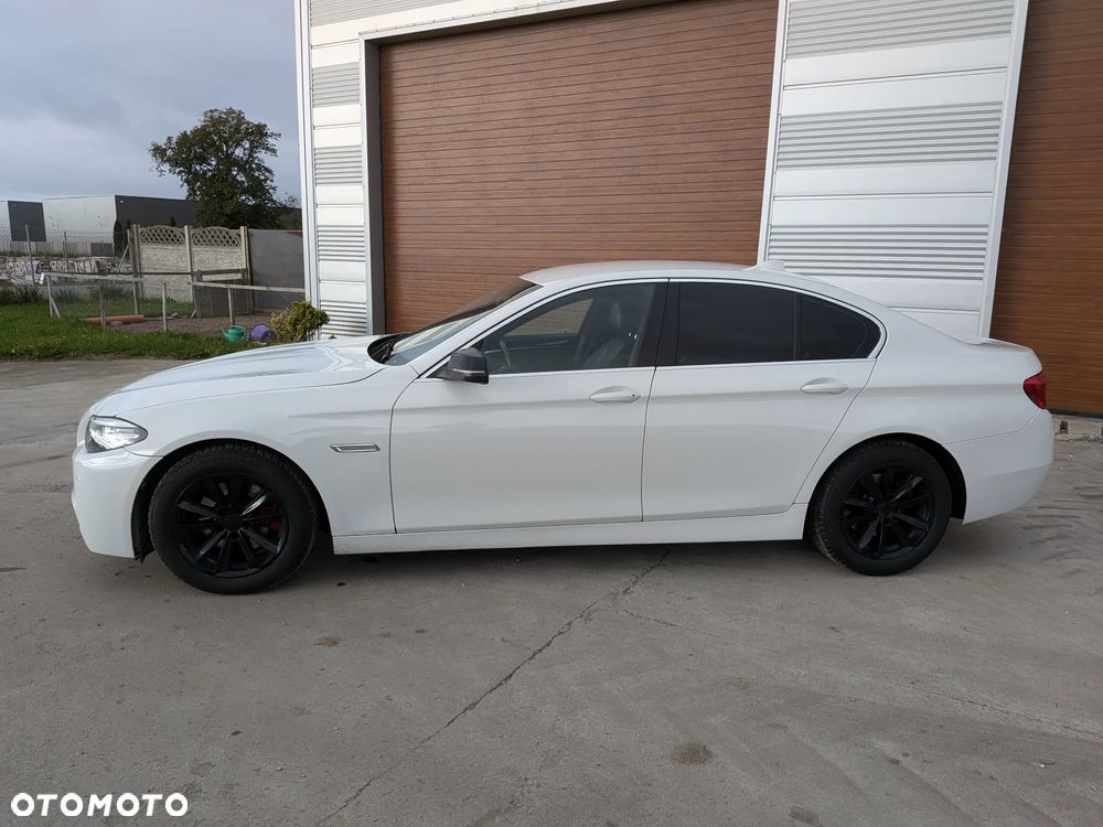 BMW Seria 5 518d - 4