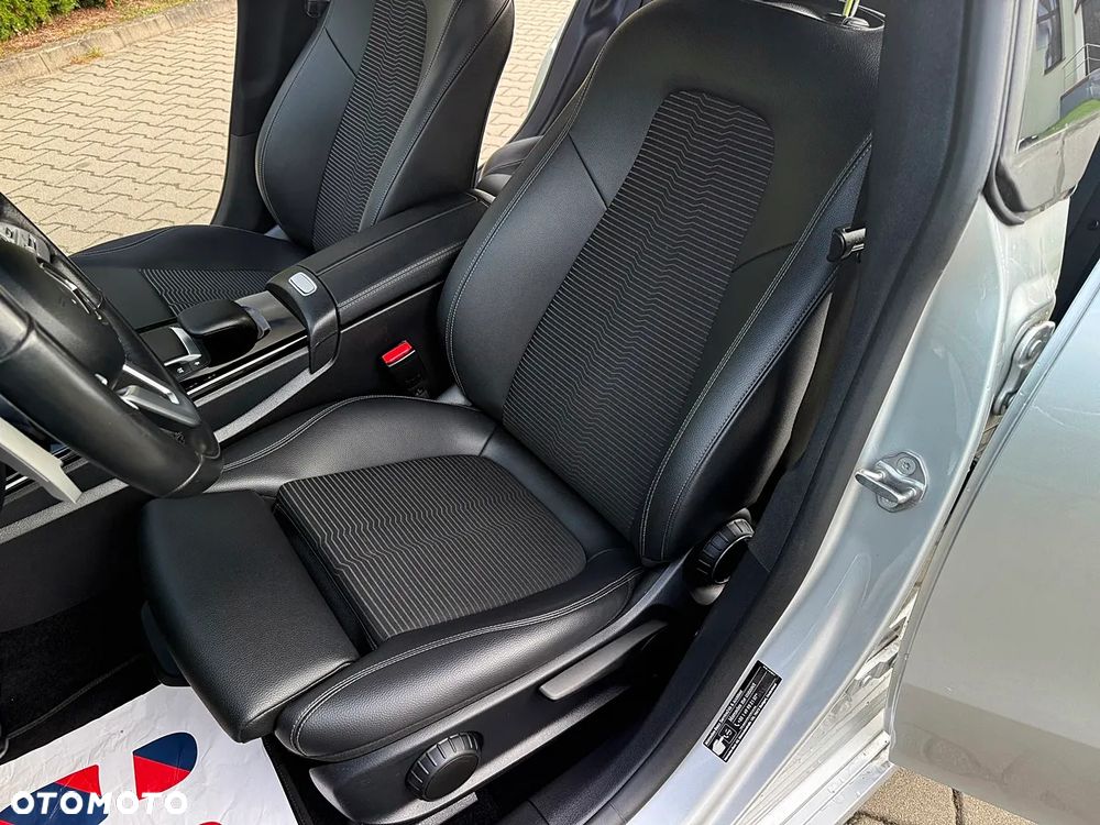 Mercedes-Benz CLA 180 d 8G-DCT AMG Line - 32