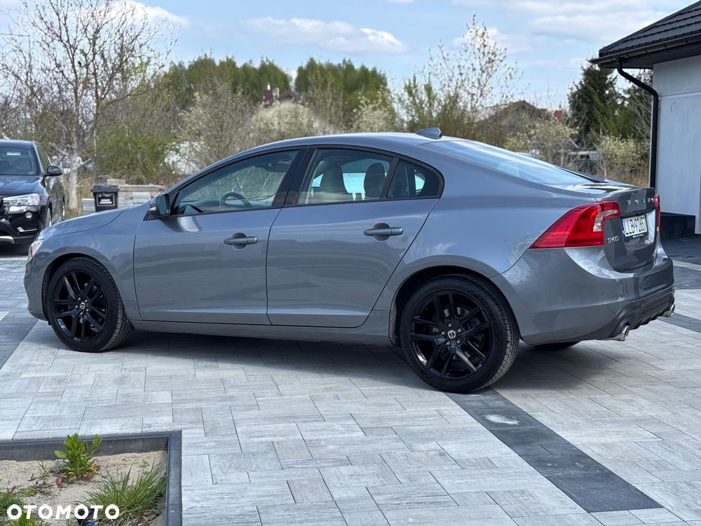 Volvo S60 - 3