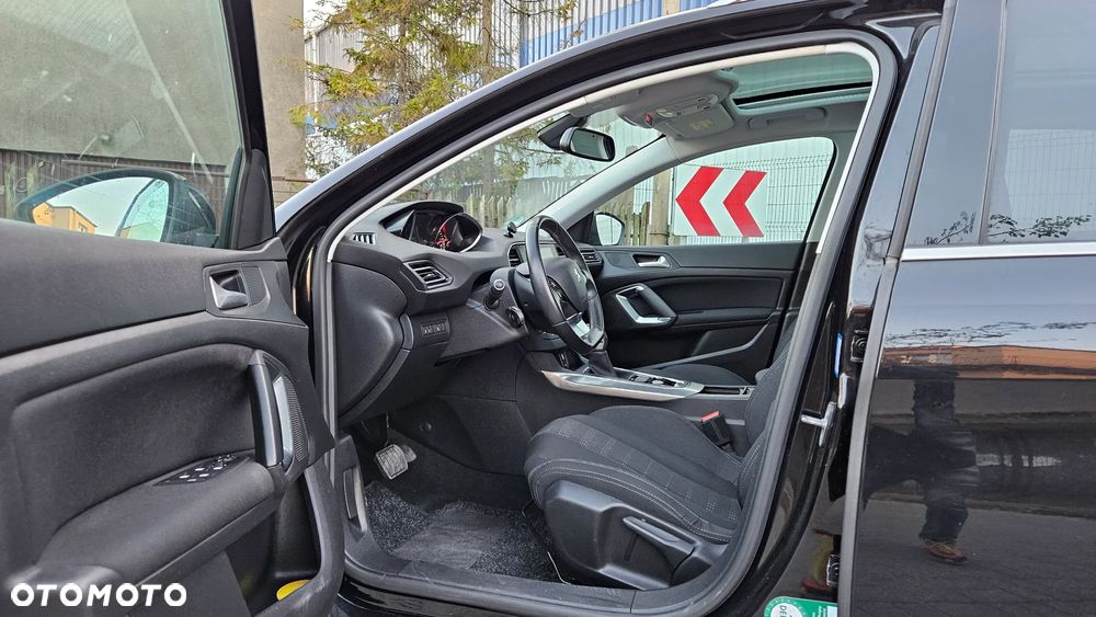 Peugeot 308 SW BlueHDi 180 EAT6 GT - 19