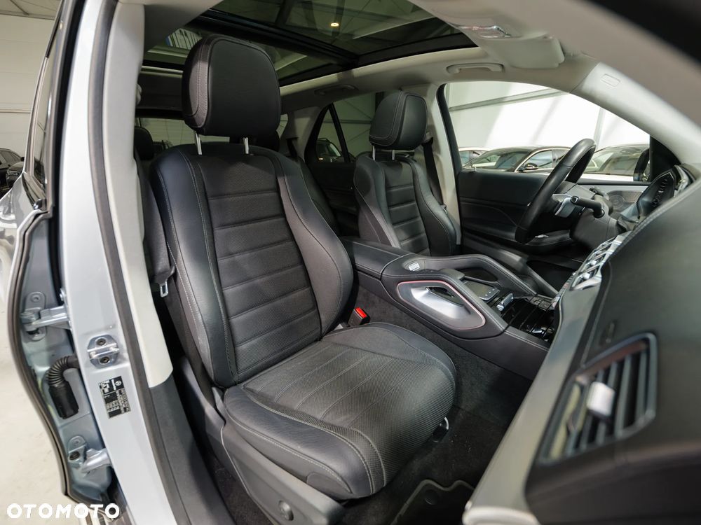 Mercedes-Benz GLE - 19