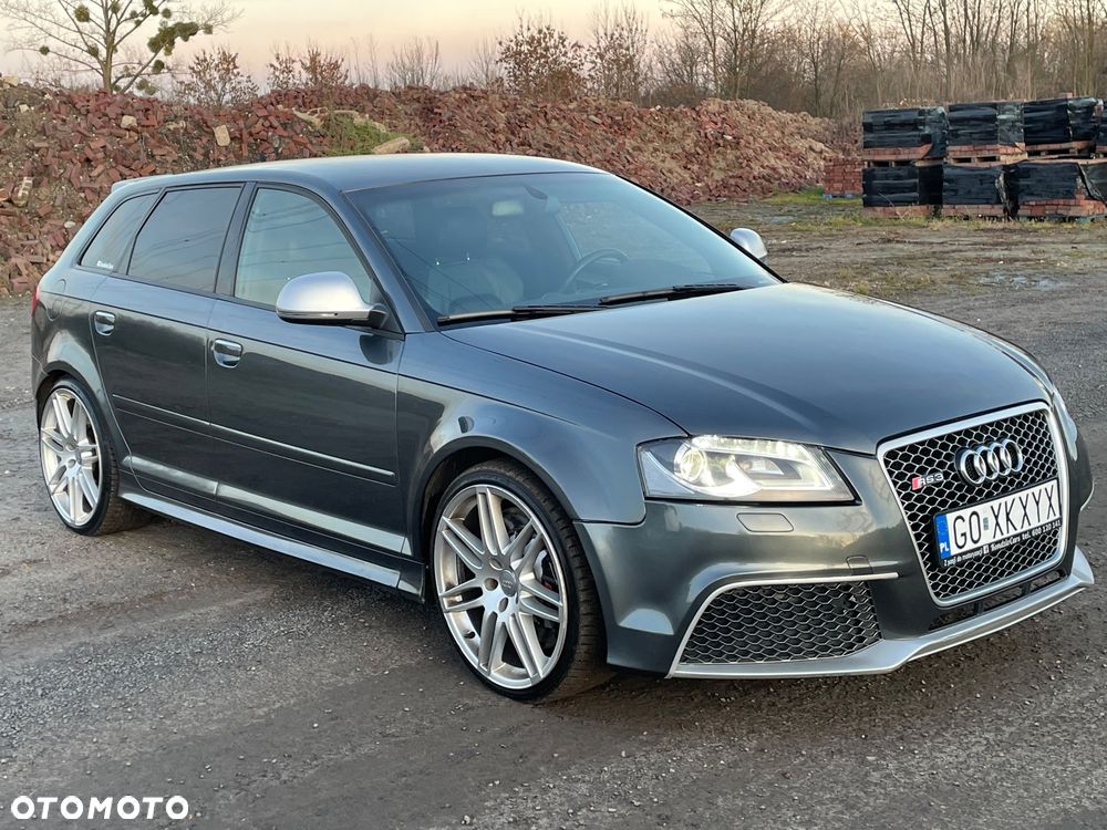 Audi RS3 Sportback - 1