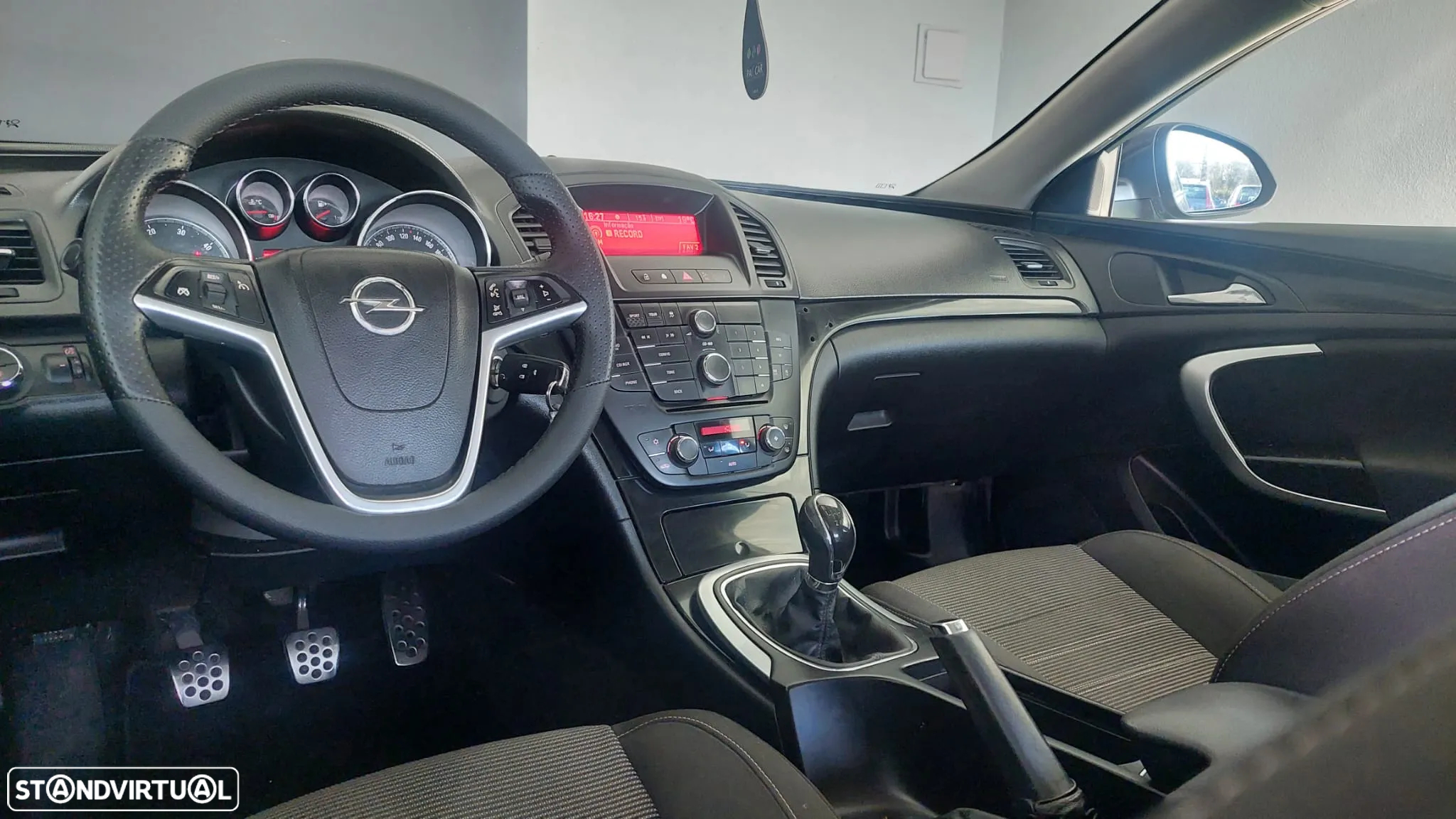 Opel Insignia 2.0 CDTi Cosmo S/S - 6