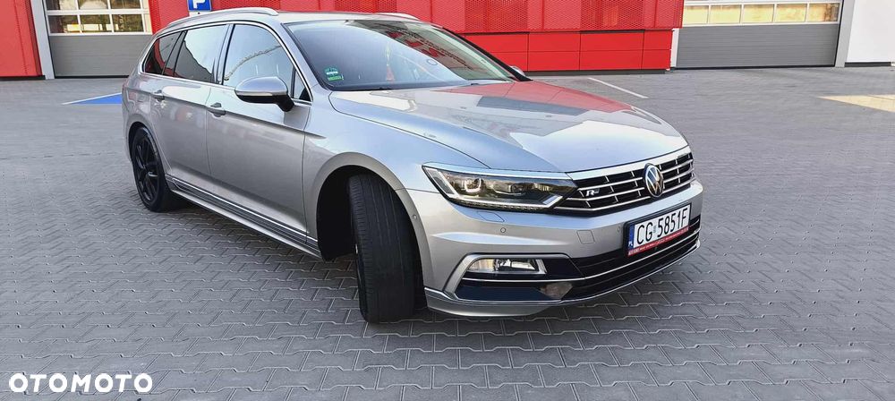 Volkswagen Passat - 16