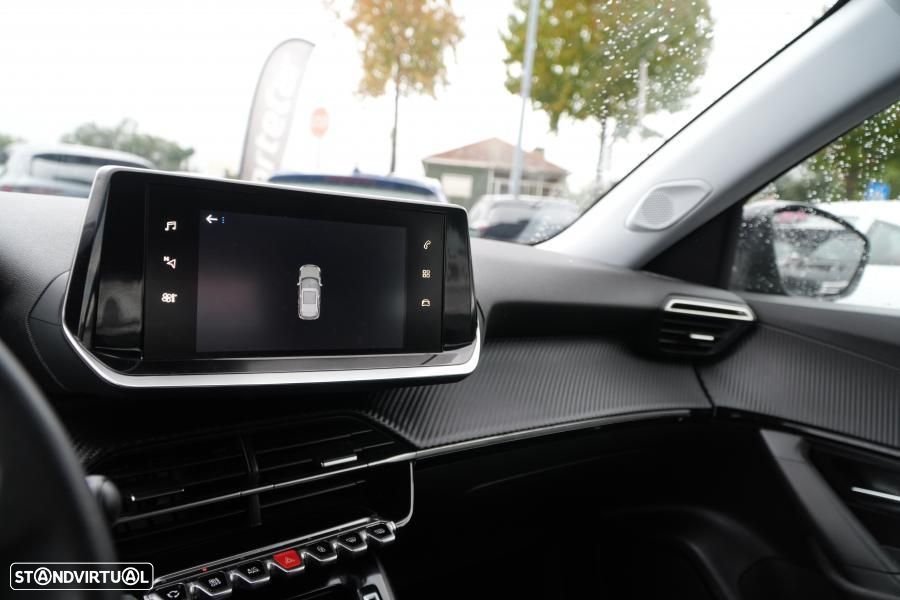 Peugeot 2008 1.2 PureTech Active EAT8 - 16