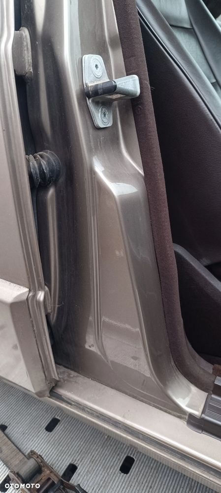 Mercedes-Benz W201 (190) - 28