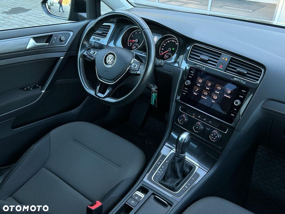 Volkswagen Golf 1.4 TSI BMT Comfortline DSG - 16