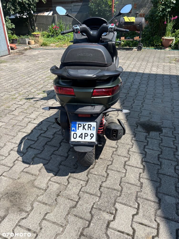 Piaggio MP-3 - 5