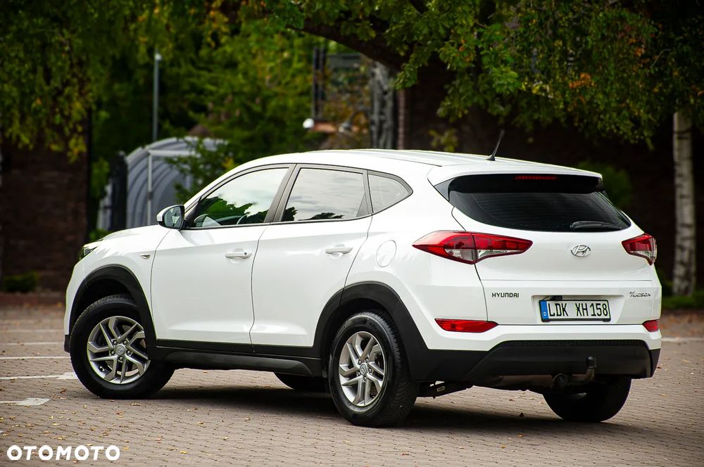 Hyundai Tucson 1.6 GDI BlueDrive Comfort 2WD - 17