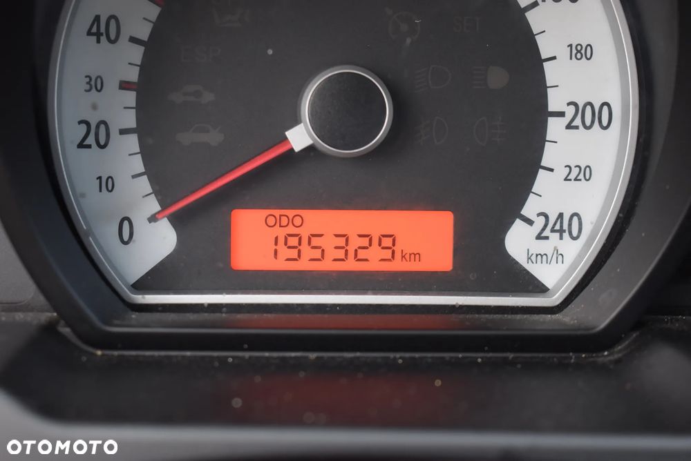 Kia Ceed - 5