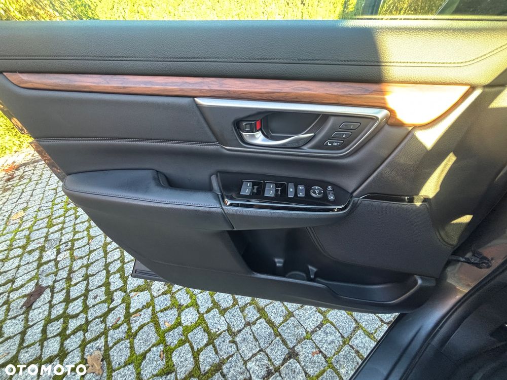 Honda CR-V 1.5 Executive (Honda Connect+) - 17