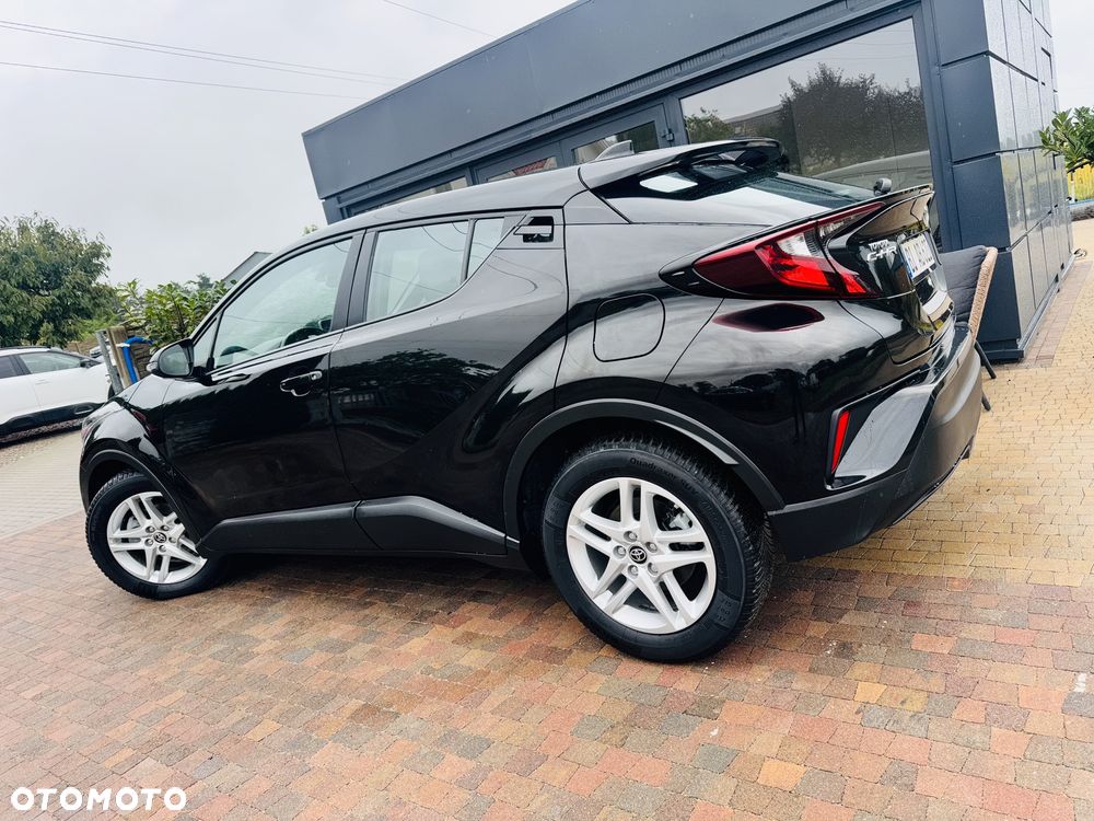 Toyota C-HR Business-Edition - 23