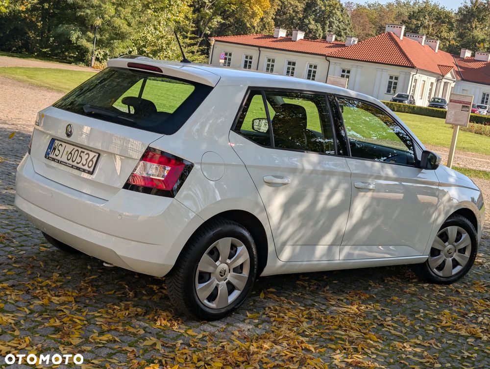 Skoda Fabia - 8