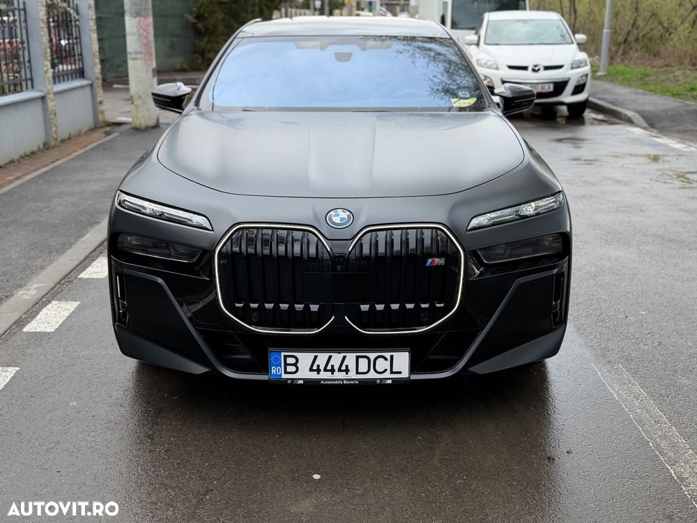 BMW M7 M760e xDrive