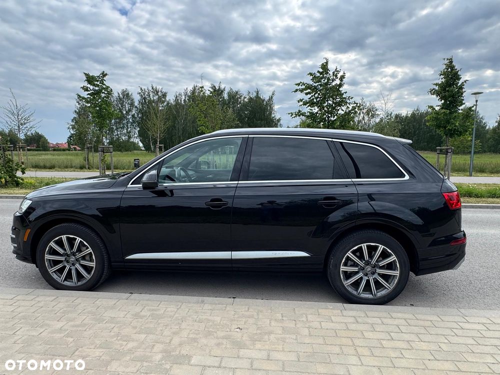 Audi Q7 - 7