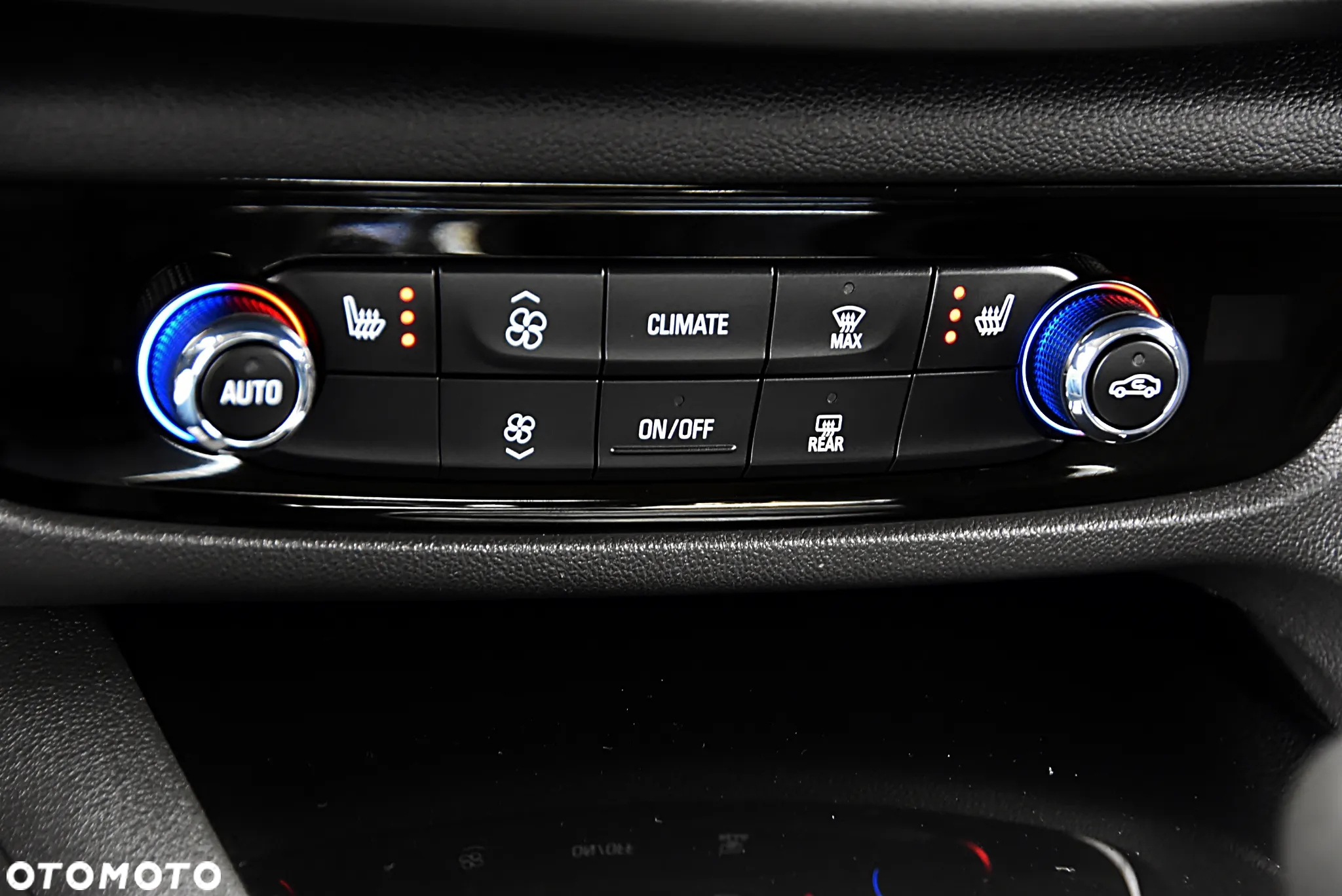 Opel Insignia 1.5 T GPF Innovation S&S - 33