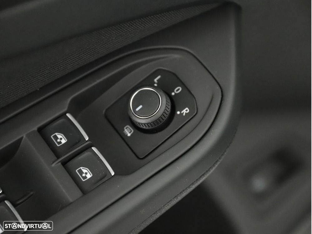 VW Golf 1.4 TSI GTE DSG - 34