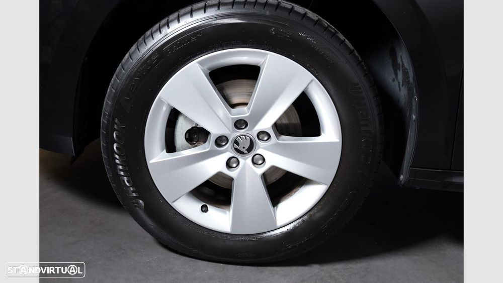Skoda Kamiq 1.0 TSI — fotografia 5