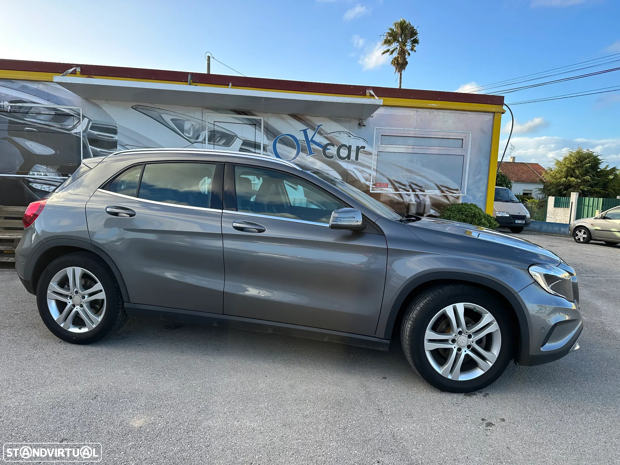 Mercedes-Benz GLA 180 d Urban - 8