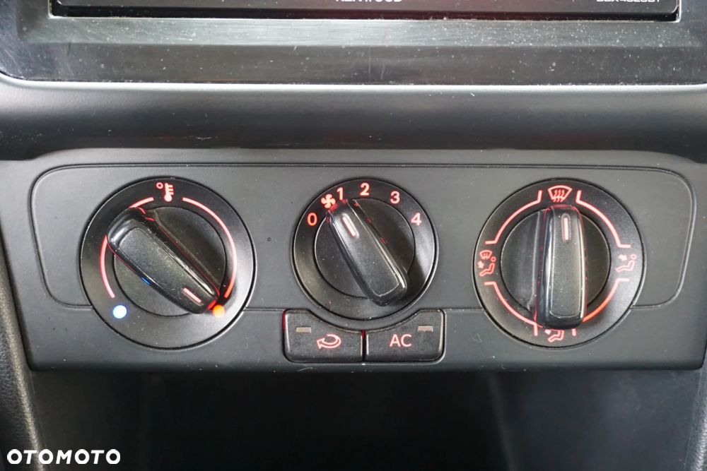 Volkswagen Polo 1.2 TDI Life - 29