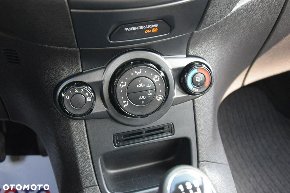 Ford Fiesta 1.25 Trend - 18