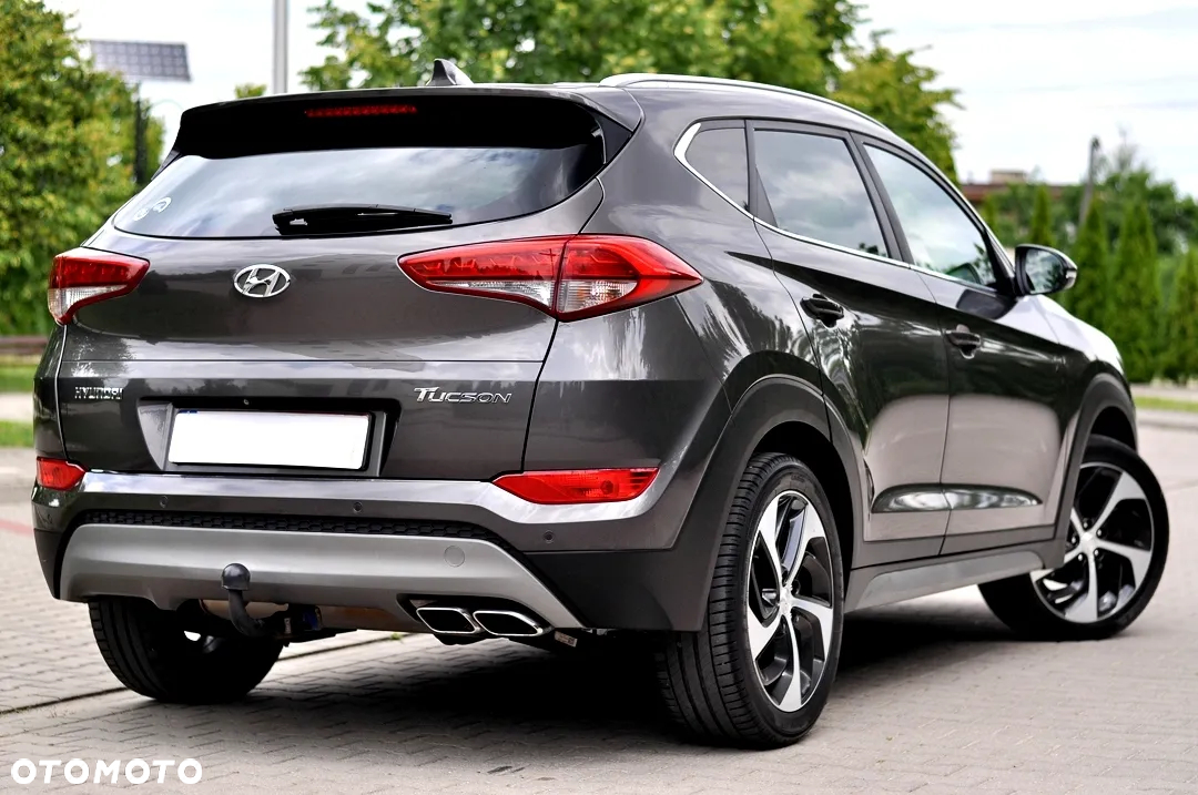 Hyundai Tucson 2.0 CRDI BlueDrive Style 2WD - 13