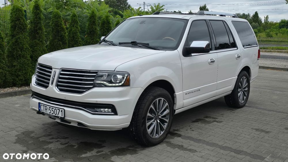 Lincoln Navigator - 4