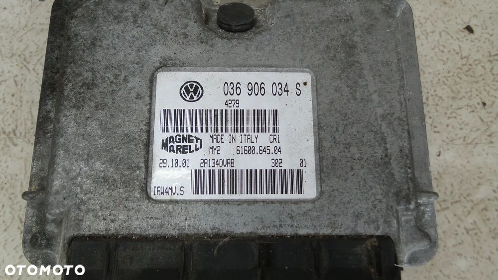 VW POLO 9N STEROWNIK KOMPUTER SILNIKA 1.4 16V - 2