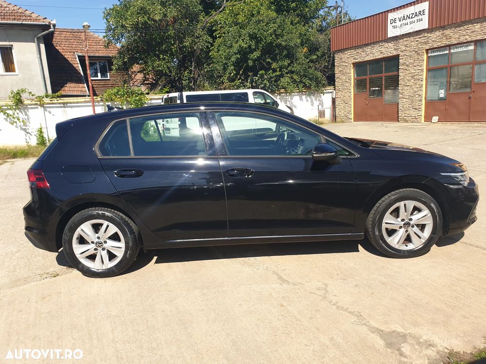 Volkswagen Golf 1.0 eTSI DSG MHEV Life - 5