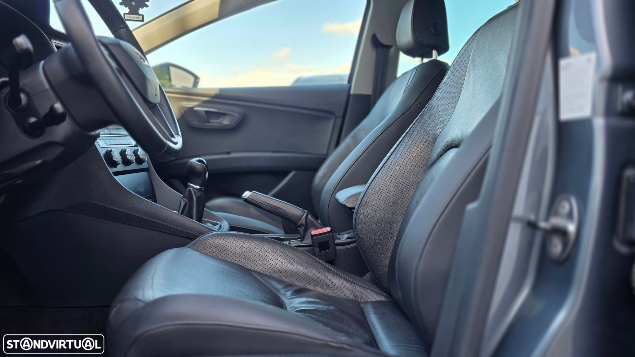 SEAT Leon 1.6 TDI Style S/S - 11