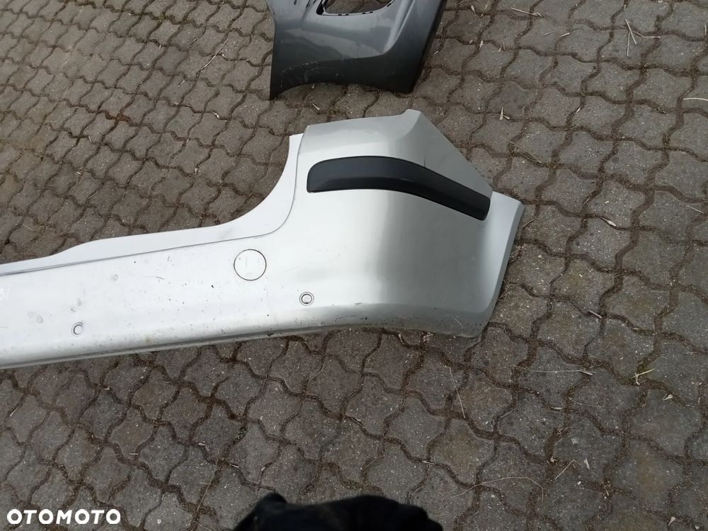 zderzak tył astra h kombi - 2