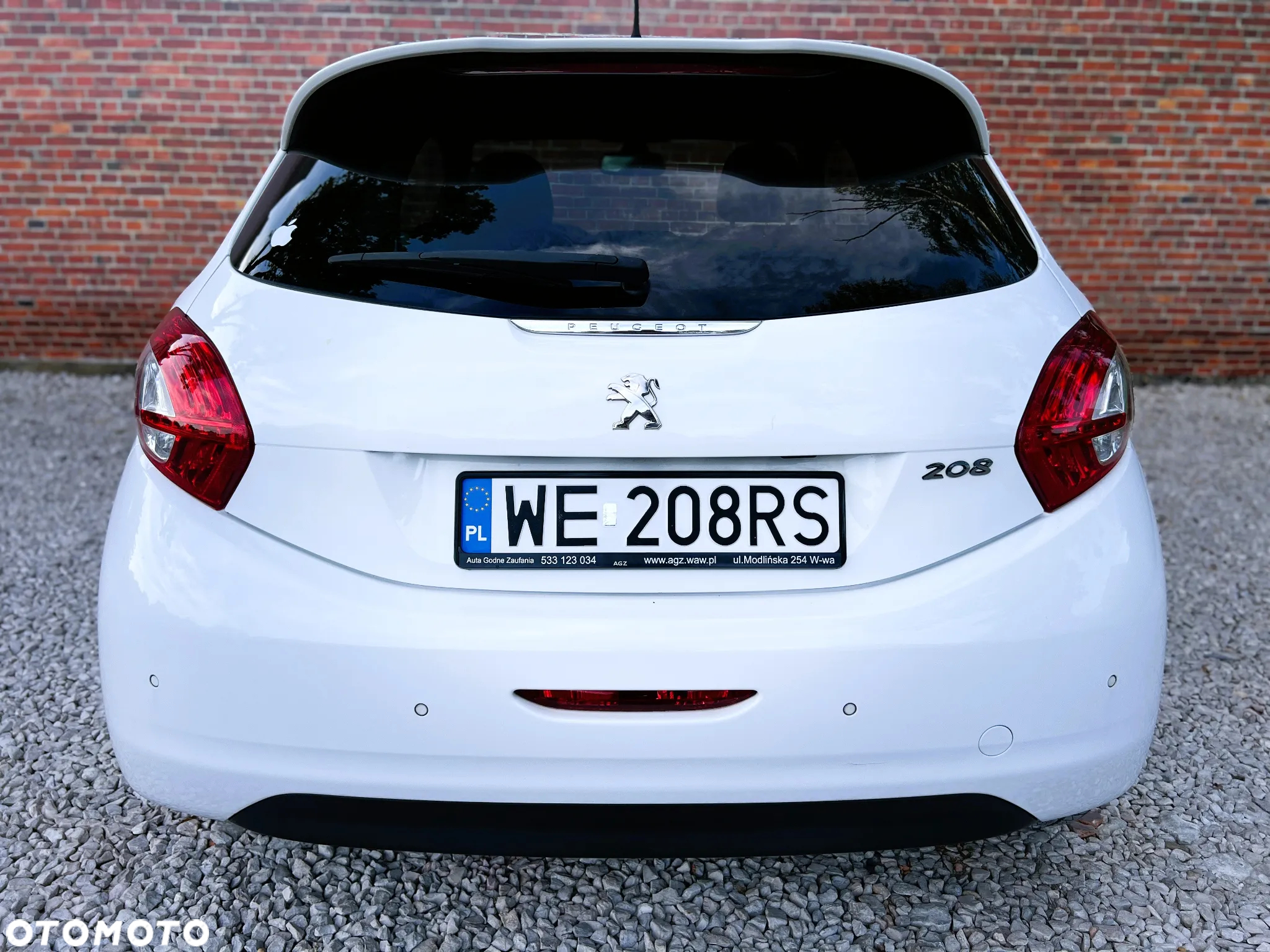 Peugeot 208 1.6 THP Allure - 37