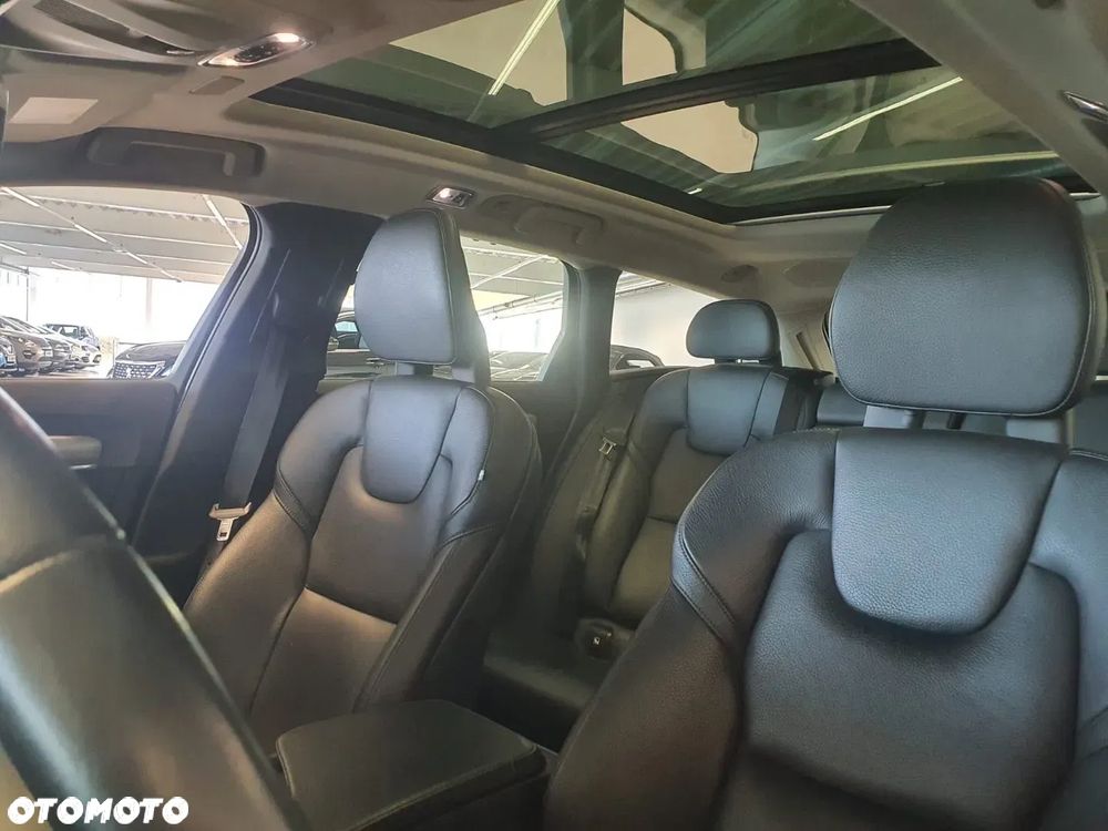 Volvo V90 D5 AWD Geartronic Momentum Pro - 5