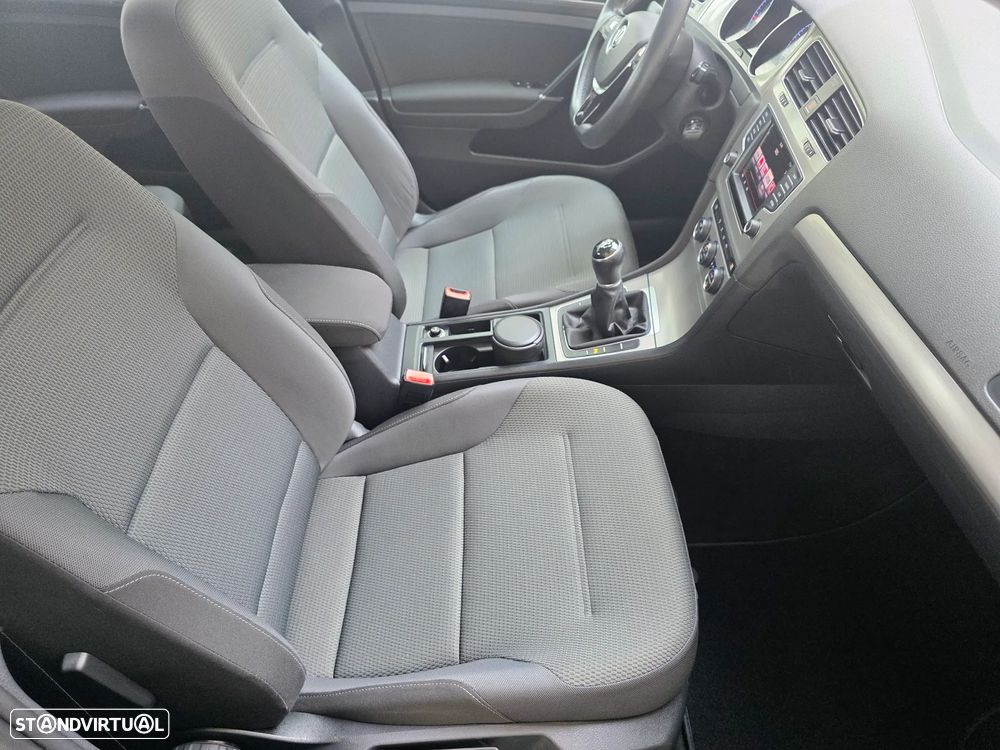 VW Golf 1.6 TDi GPS Edition - 39