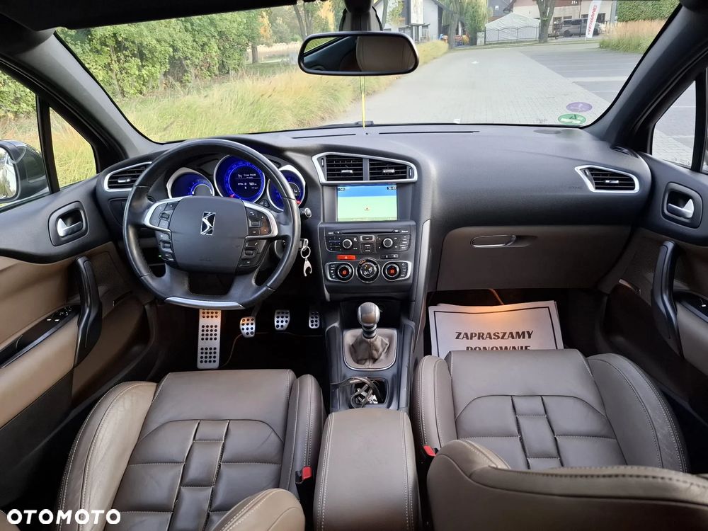 Citroën DS4 1.6 THP SportChic - 17