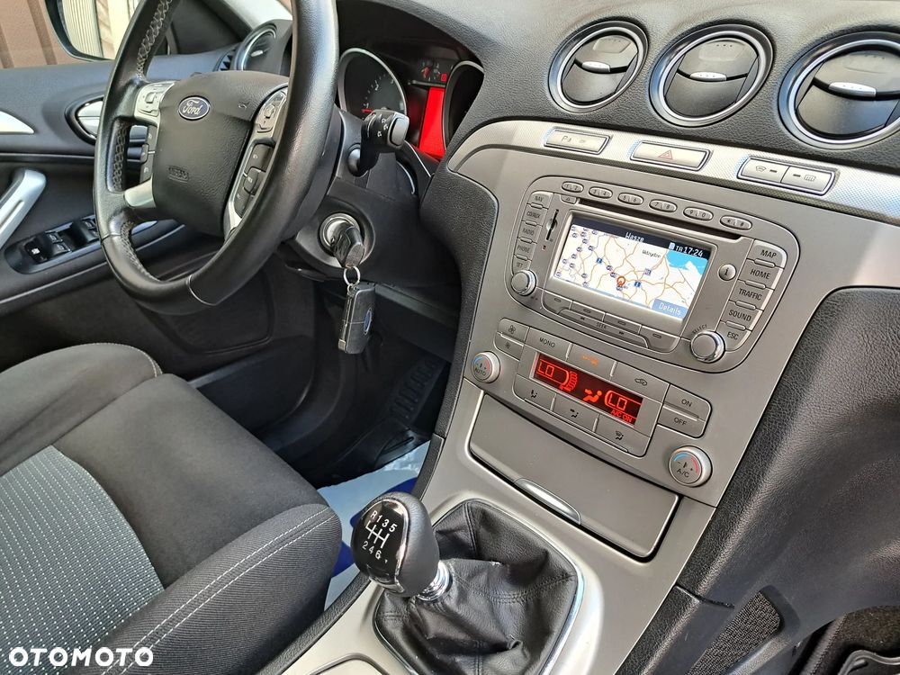 Ford S-Max 2.0 TDCi Titanium - 6