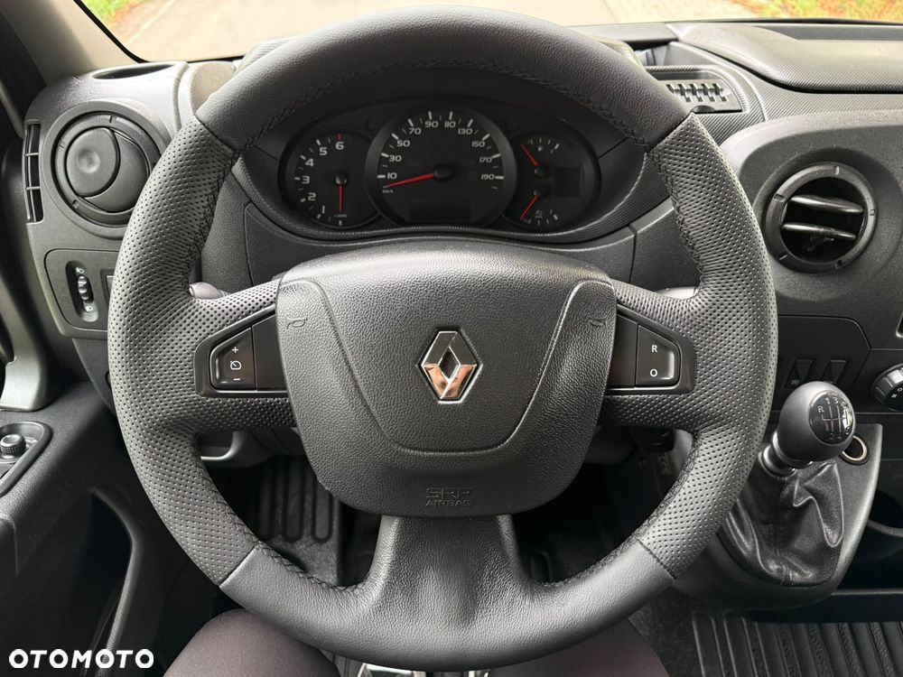 Renault Master - 11