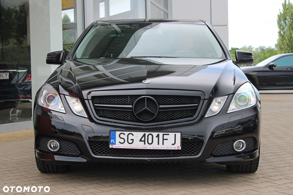 Mercedes-Benz Klasa E 350 4Matic Avantgarde Sport Edition - 11