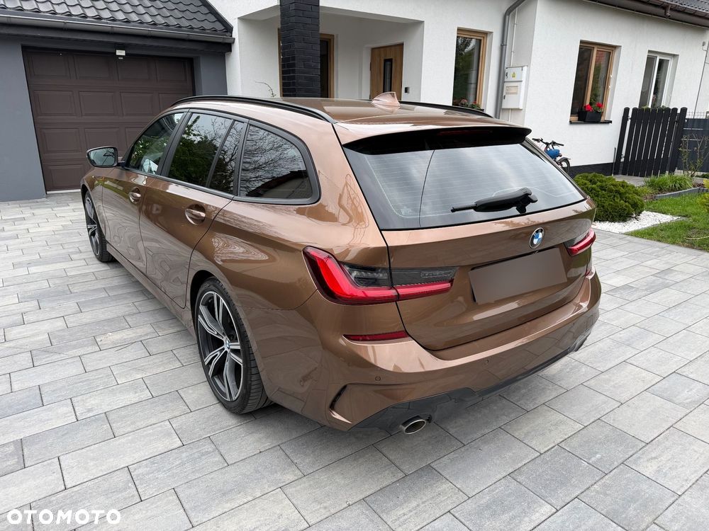 BMW Seria 3 318d M Sport - 12