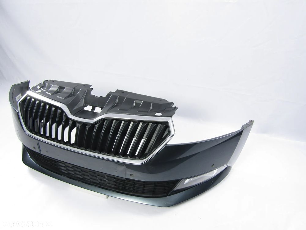 Zderzak przedni Skoda Fabia 6V 18 - 21 Pdc-4 Lakier LF7Y - 10