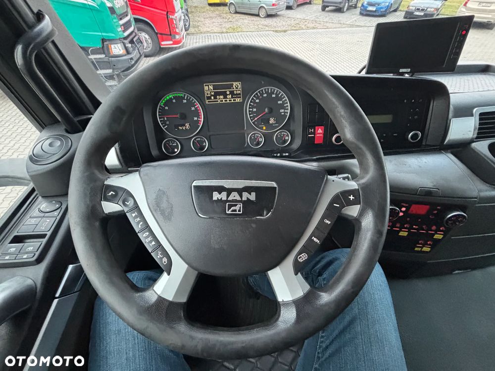 MAN TGS 18.320 2010 rok do przewozu zwierząt , do żywca, do bydła ,zabudowa FINKL z przegordami i wentylatorami , rampa hydrauliczna , z Niemiec - 23