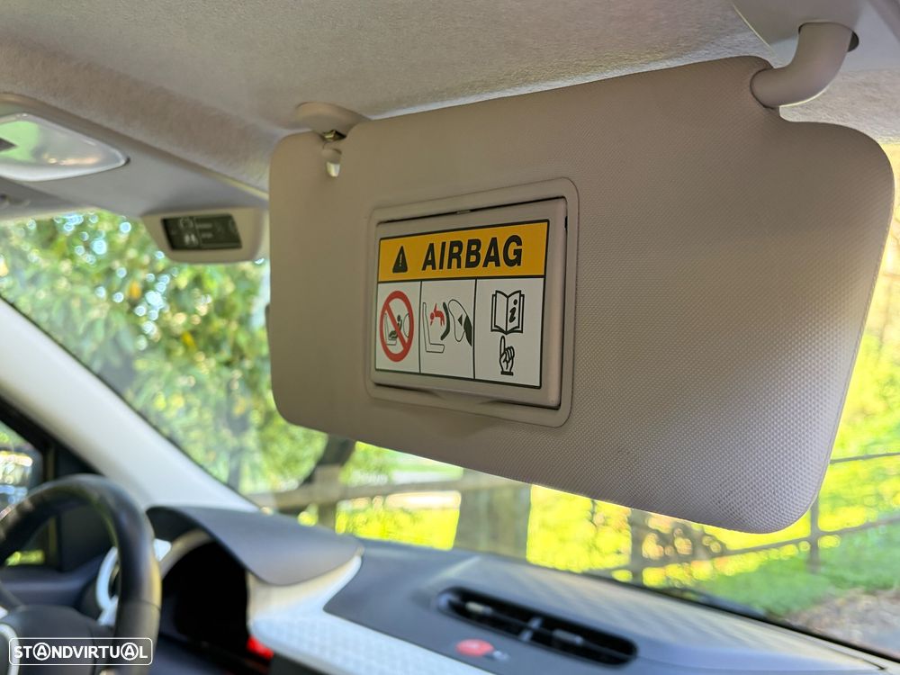 Renault Twingo 1.0 SCe Zen - 22