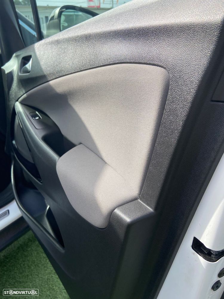 Opel Crossland X 1.2 Edition - 24