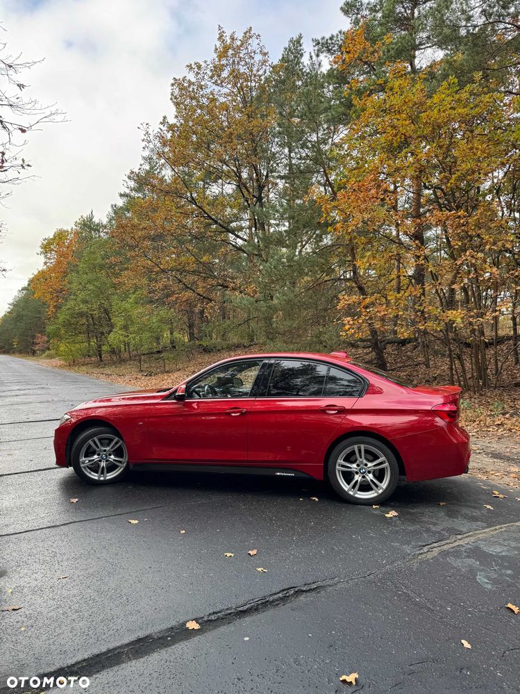 BMW 3 Series 2015 photo 3
