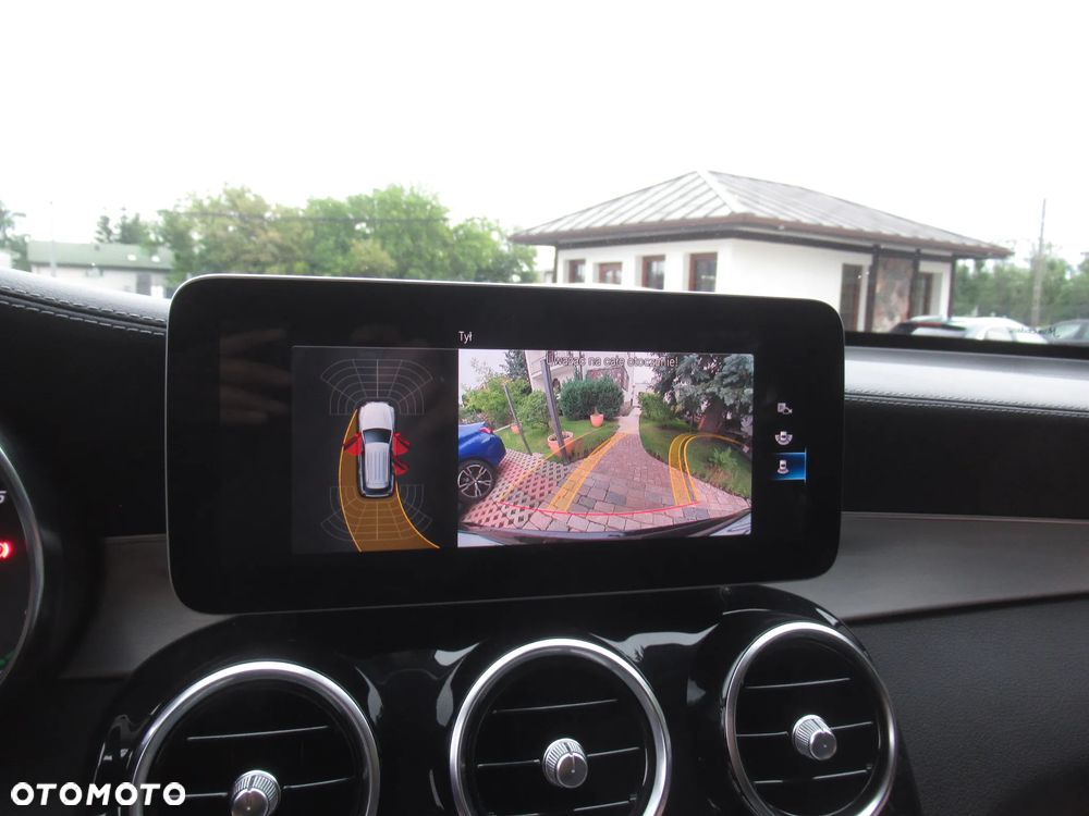 Mercedes-Benz GLC 200 4Matic 9G-TRONIC AMG Line - 20